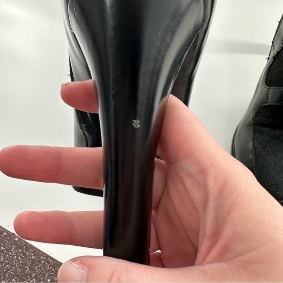 French Connection ankle bootie 41 black patent leather calf hair platform boots - Picture 10 of 11